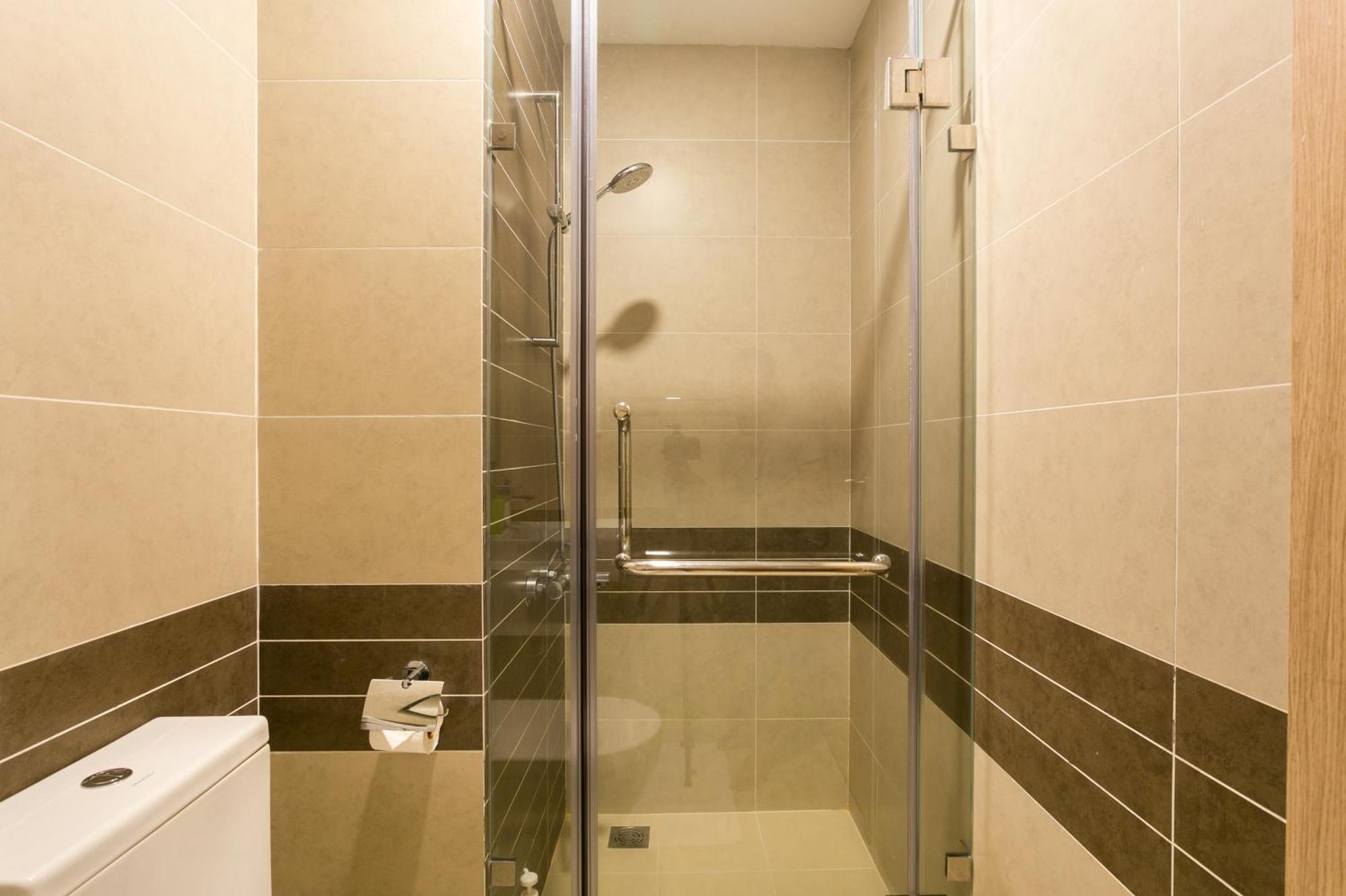 مدينة هوشي منه Central Business District Rivergate Apartment - Free Pickup & Pool المظهر الخارجي الصورة